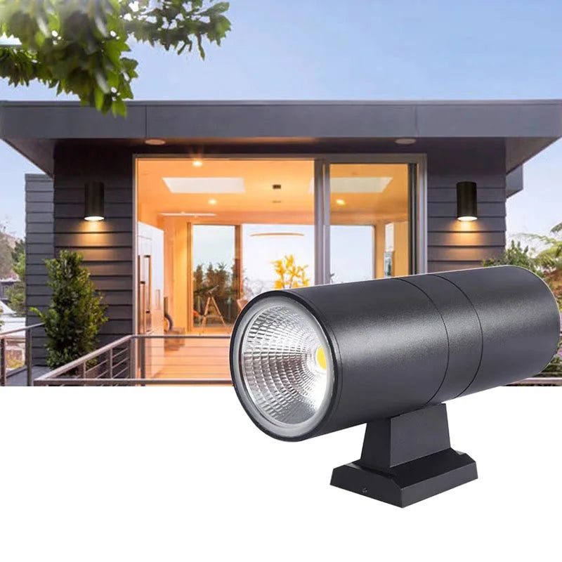 Spot façade tube noir LED unidirectionnel IP65